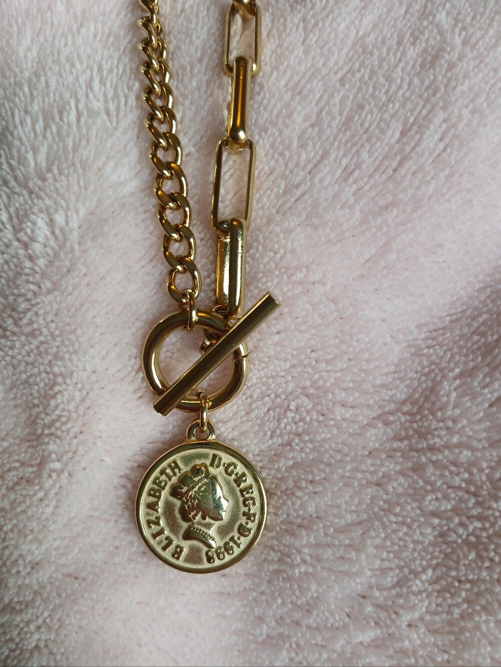 18k Paperclip/curb Chain Toggle Necklace